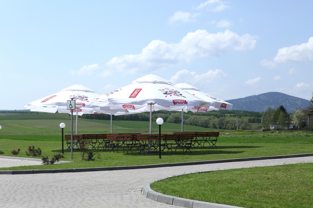 Biala Akacja Resort & Business Prudnik Exterior foto